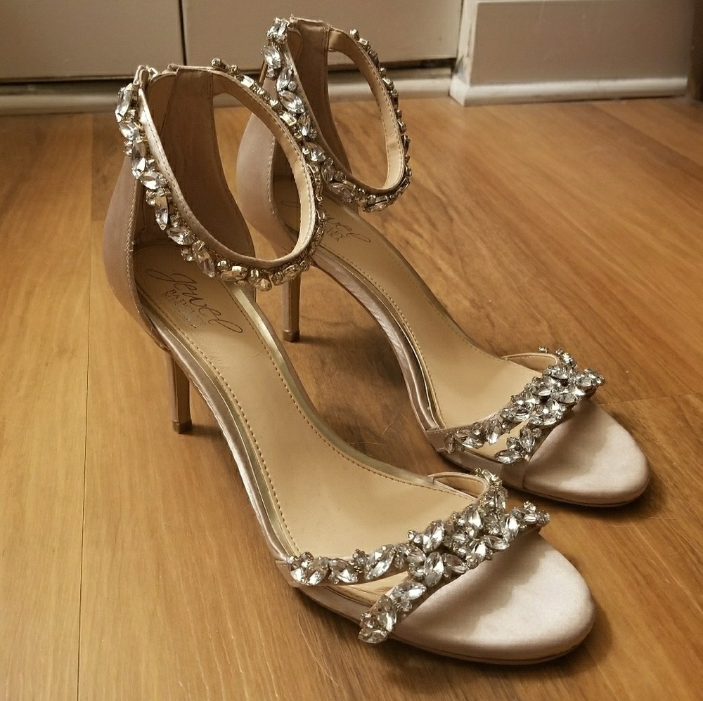 Badgley Mischka Caroline Heels - EUC